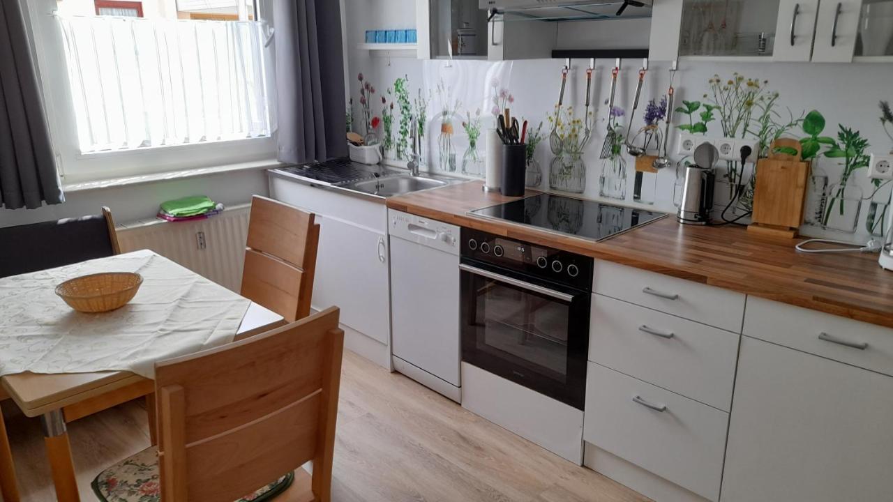 Ferienwohnung Christel Hirschhorn-Neckar Buitenkant foto